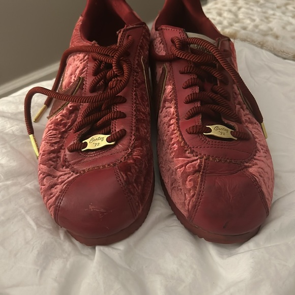 Nike Cortez Classic Special Edition Velvet Red Crush Casual Lace Sneaker Size 10 - Picture 10 of 14